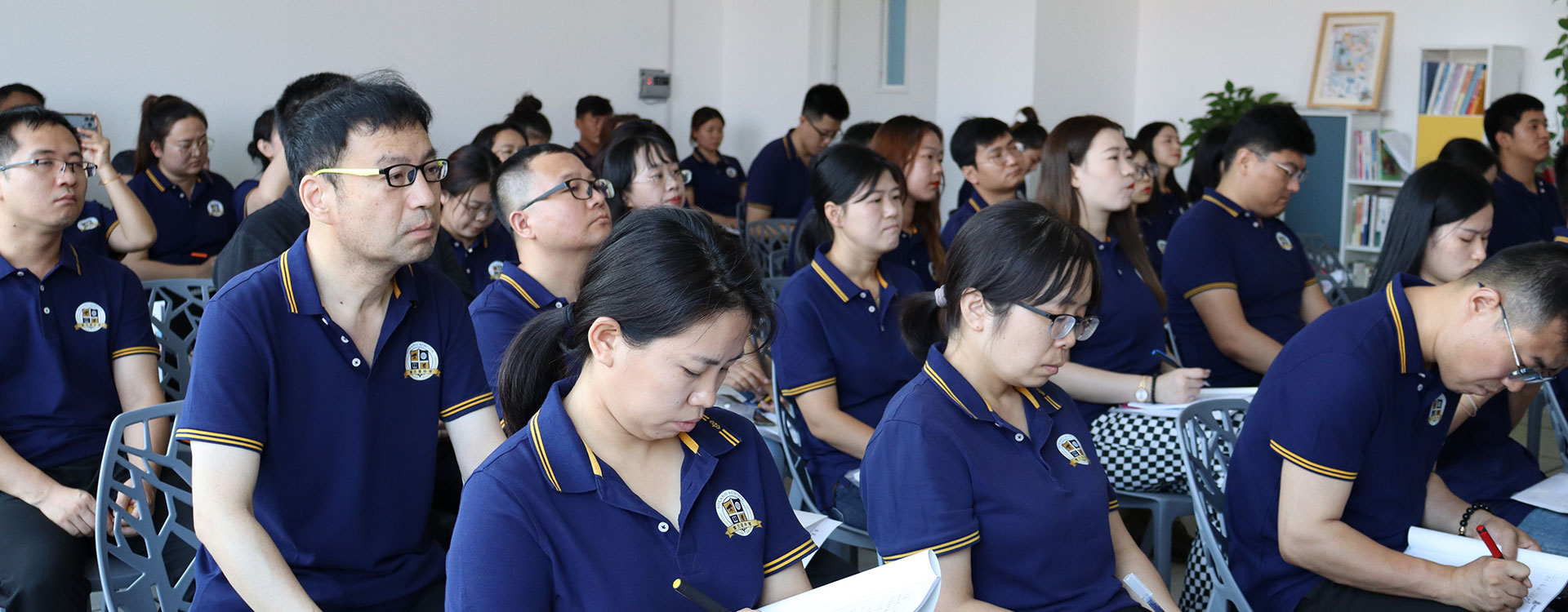 男人操女人的逼一去二区